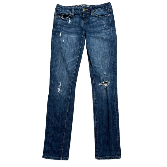American Eagle Skinny 77 Lightly Distressed Jeans. Size 2 - Picture 1 of 7